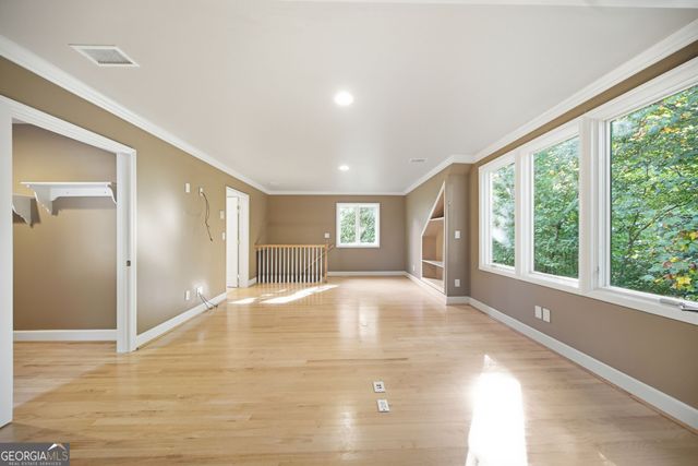 3335 Trails End Road NE, Roswell, GA 30075