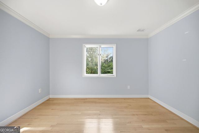 3335 Trails End Road NE, Roswell, GA 30075