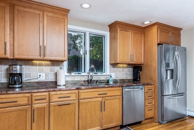 8 Jackson Road, Marblehead, MA 01945