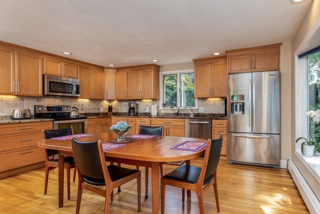 8 Jackson Road, Marblehead, MA 01945