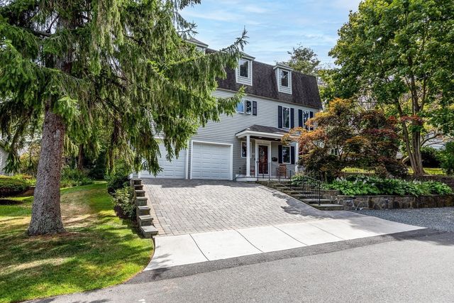 8 Jackson Road, Marblehead, MA 01945