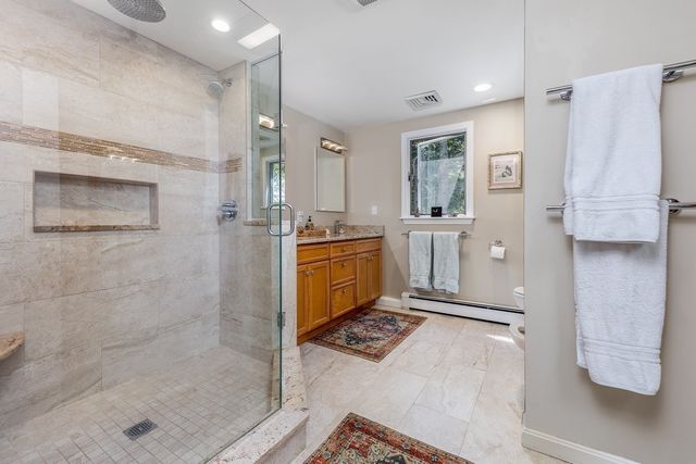 8 Jackson Road, Marblehead, MA 01945