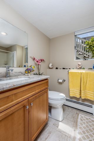 8 Jackson Road, Marblehead, MA 01945