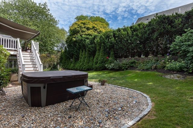 8 Jackson Road, Marblehead, MA 01945