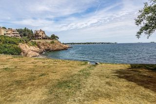 8 Jackson Road, Marblehead, MA 01945