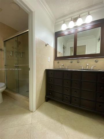 12432 SW 94th Ln, Miami, FL 33186
