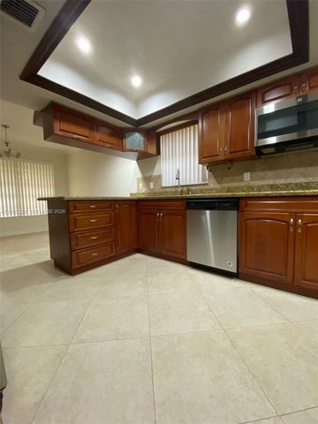 12432 SW 94th Ln, Miami, FL 33186