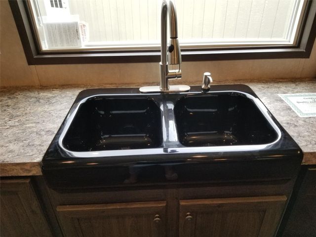 2409 County Road 313, Jarrell, TX 76537