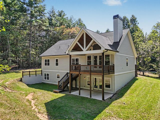 443 Hawks Nest Road, Blairsville, GA 30512