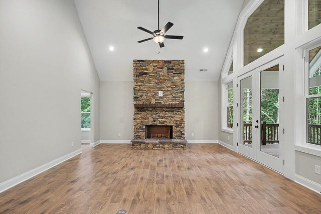 443 Hawks Nest Road, Blairsville, GA 30512