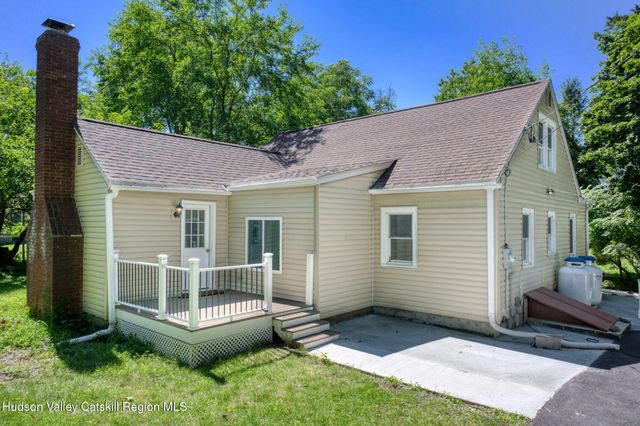 88 Cedar Street, West Hurley, NY 12491