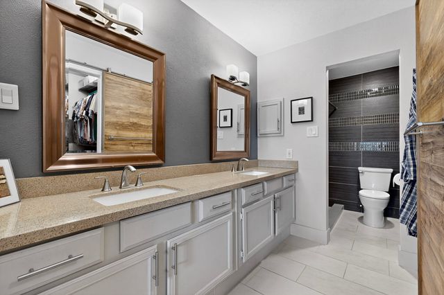 2535 Wedglea Drive 114, Dallas, TX 75211