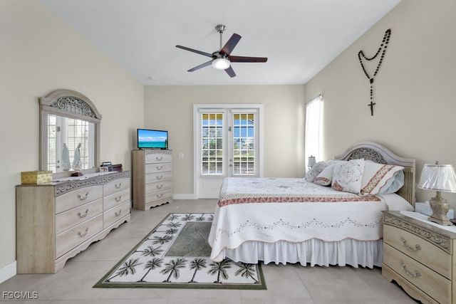 618 SW 31st TER, Cape Coral, FL 33914