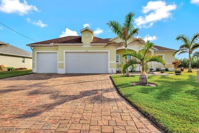 618 SW 31st TER, Cape Coral, FL 33914