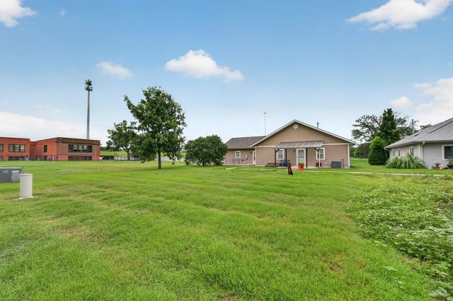 543 S Lorraine, Wichita, KS 67211