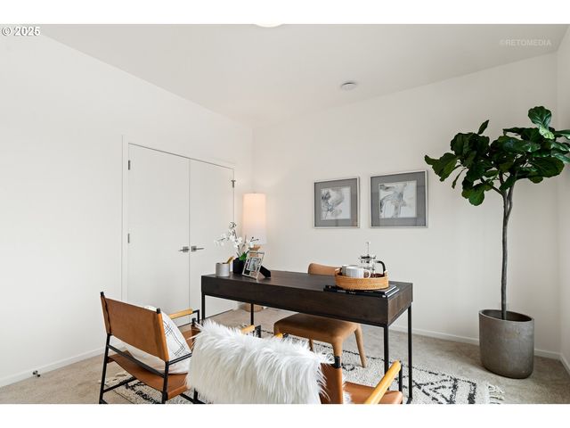 2405 E 6TH St, Vancouver, WA 98661