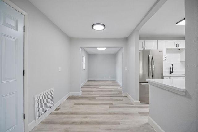 352 LIONEL AVENUE, Orlando, FL 32805