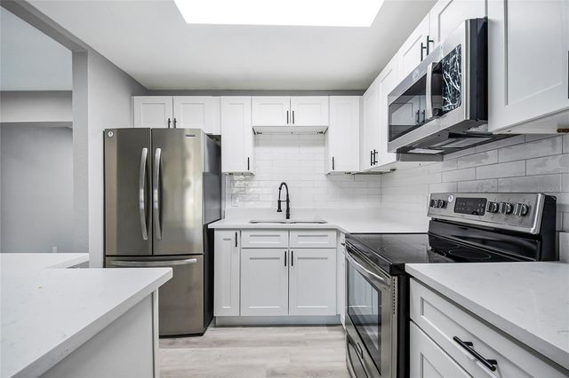 352 LIONEL AVENUE, Orlando, FL 32805