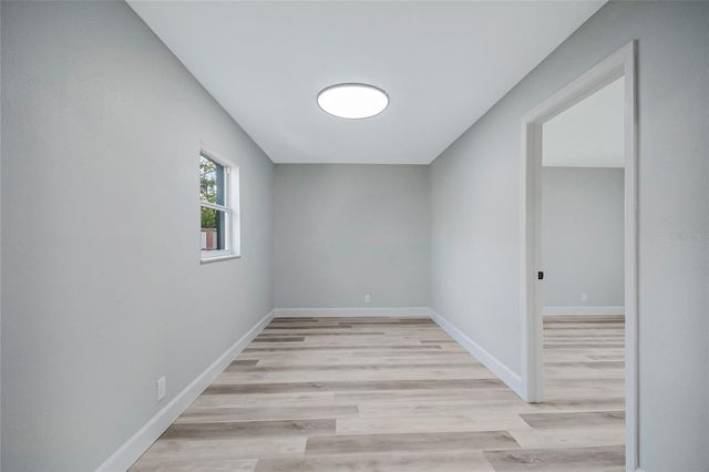 352 LIONEL AVENUE, Orlando, FL 32805