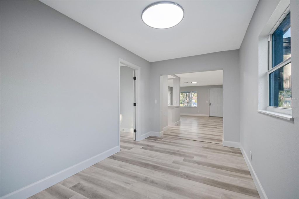 Image 21 of property listing at 352 LIONEL AVENUE, Orlando, FL 32805