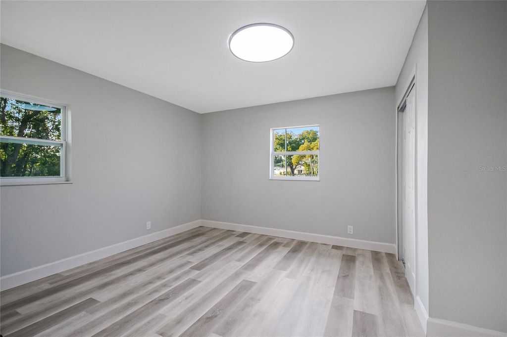 Image 22 of property listing at 352 LIONEL AVENUE, Orlando, FL 32805