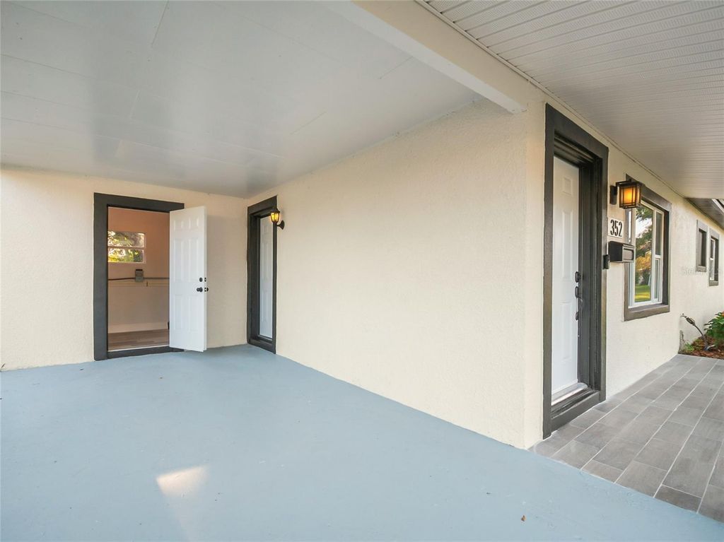 Image 36 of property listing at 352 LIONEL AVENUE, Orlando, FL 32805