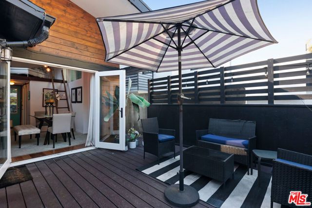 1653 N Beverly Glen Boulevard, Los Angeles, CA 90077