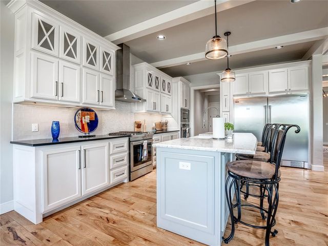 449 Saint Claire Drive, Edmond, OK 73025