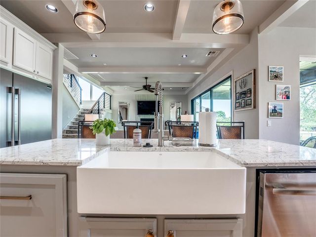 449 Saint Claire Drive, Edmond, OK 73025