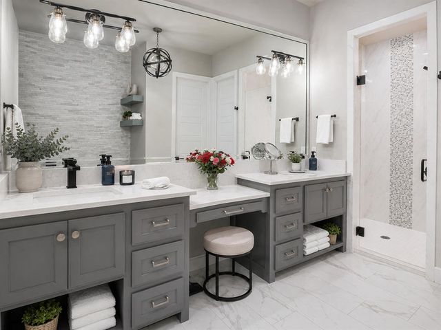 449 Saint Claire Drive, Edmond, OK 73025