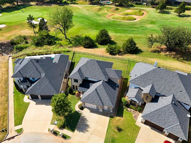 449 Saint Claire Drive, Edmond, OK 73025