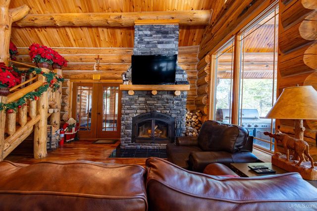 16629 Holli Blue Road, Champion, MI 49879