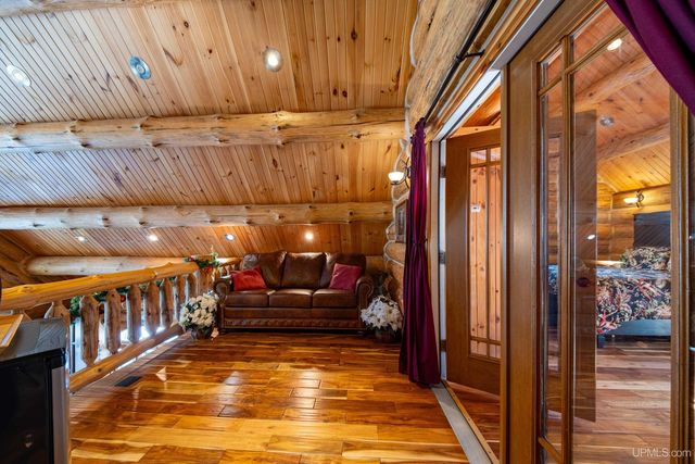 16629 Holli Blue Road, Champion, MI 49879