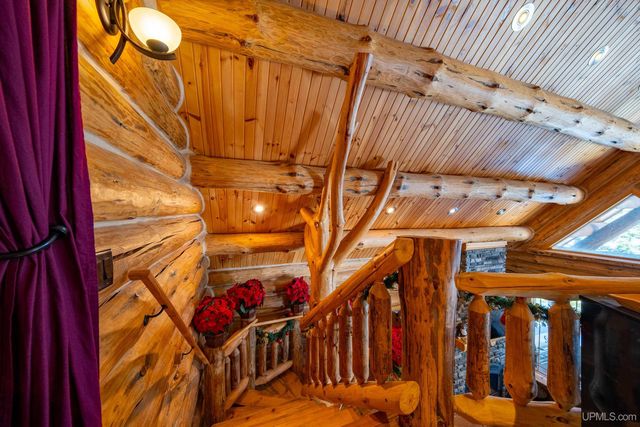 16629 Holli Blue Road, Champion, MI 49879