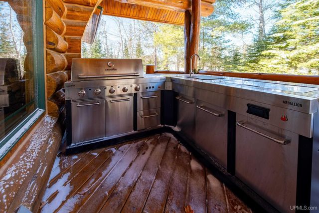 16629 Holli Blue Road, Champion, MI 49879