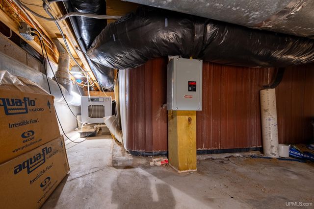 16629 Holli Blue Road, Champion, MI 49879