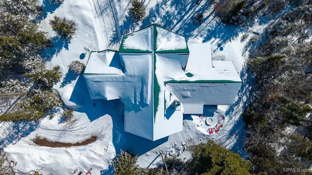 16629 Holli Blue Road, Champion, MI 49879