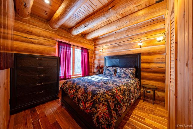 16629 Holli Blue Road, Champion, MI 49879