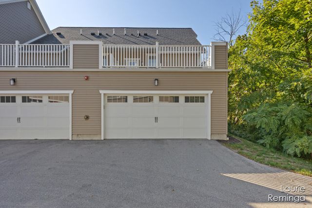 151 Tamarack Lane NE, Rockford, MI 49341
