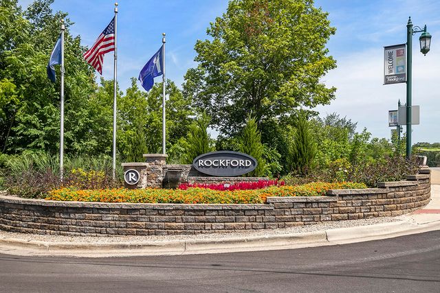 151 Tamarack Lane NE, Rockford, MI 49341