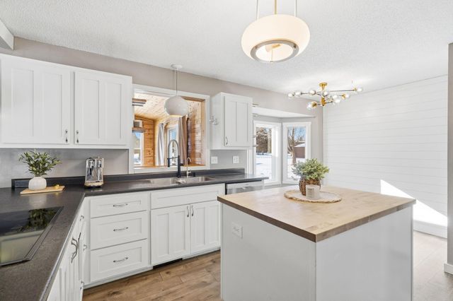 4995 124th Street N, Saint Paul, MN 55110