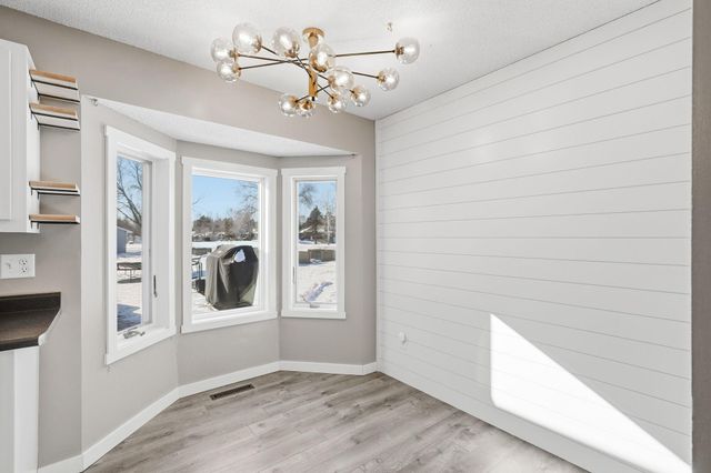 4995 124th Street N, Saint Paul, MN 55110