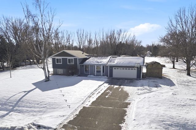 4995 124th Street N, Saint Paul, MN 55110