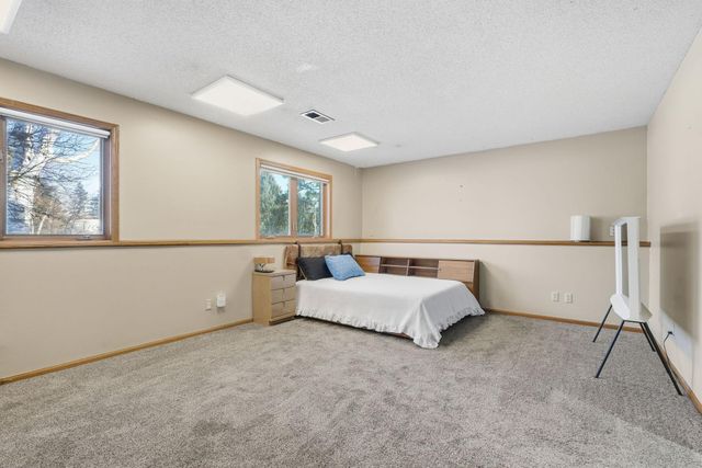 4995 124th Street N, Saint Paul, MN 55110