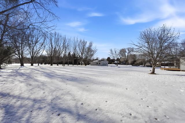 4995 124th Street N, Saint Paul, MN 55110