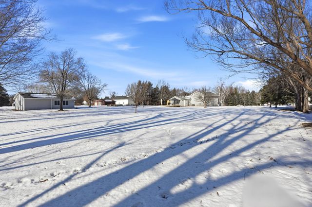 4995 124th Street N, Saint Paul, MN 55110