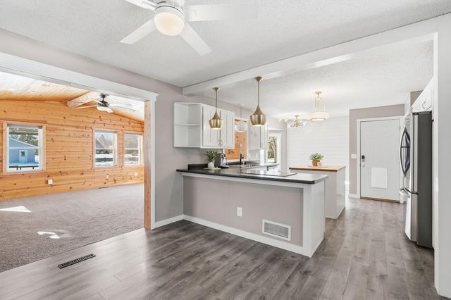 4995 124th Street N, Saint Paul, MN 55110