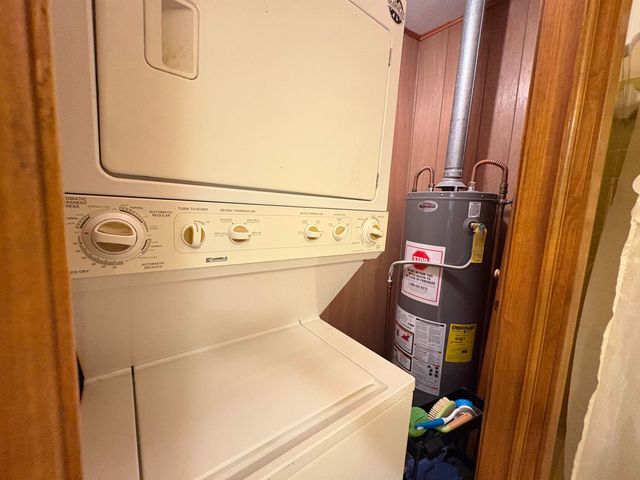 99 E Lakeshore Drive, Cherokee Village, AR 72529