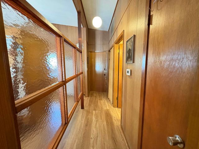 99 E Lakeshore Drive, Cherokee Village, AR 72529