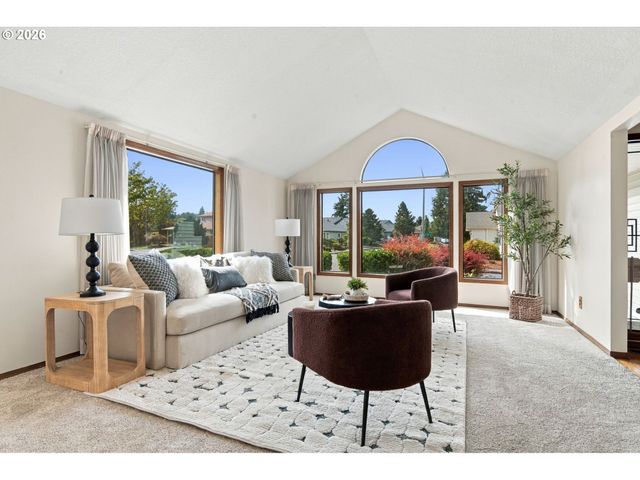 2204 Ne 158TH Ave, Portland, OR 97230